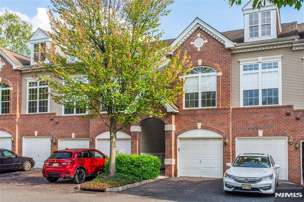 Clifton, NJ 07014,129 Rock Creek DR