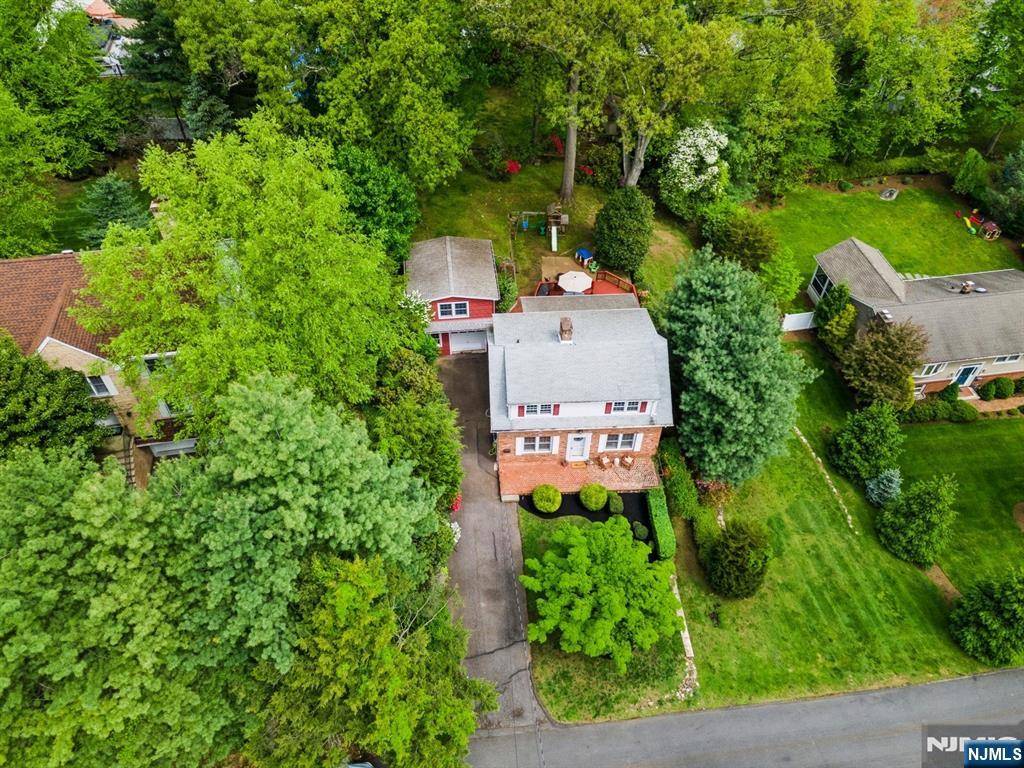 Montvale, NJ 07645,15 Rutherford PL