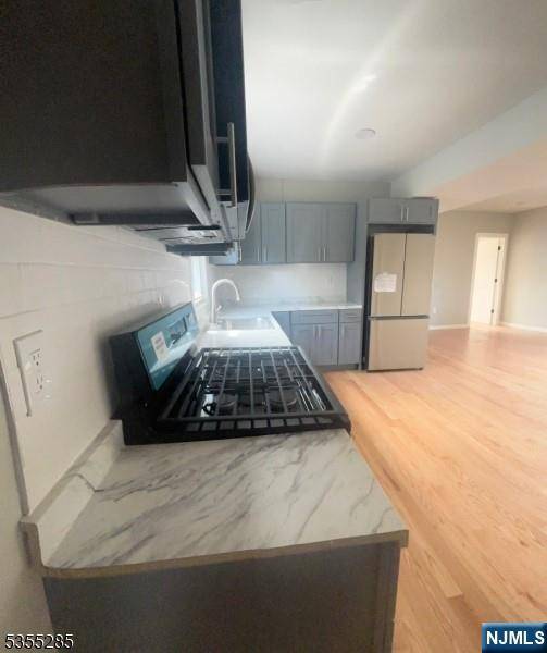 Wallington, NJ 07057,83 Maple AVE #2