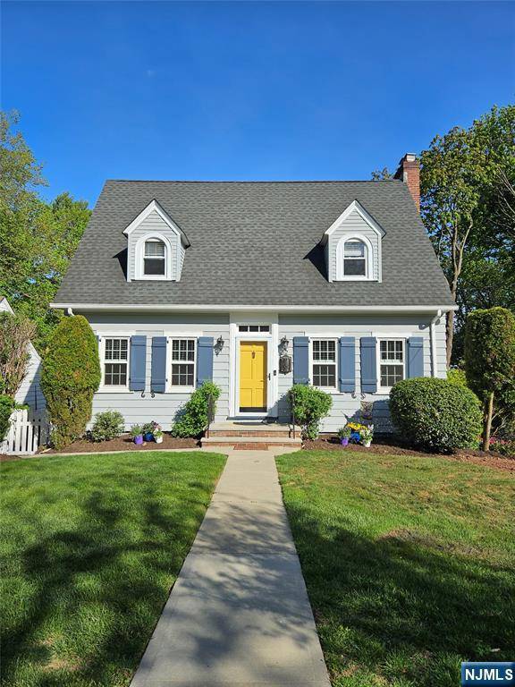 West Orange, NJ 07052,32 Harriet ST