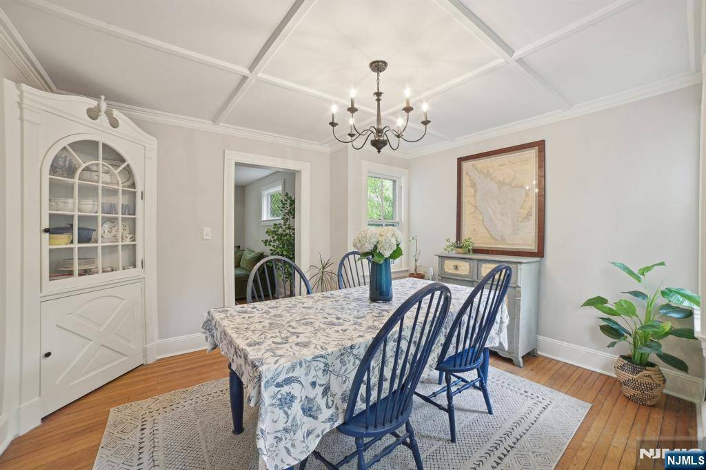 Maplewood, NJ 07040,426 Ridgewood