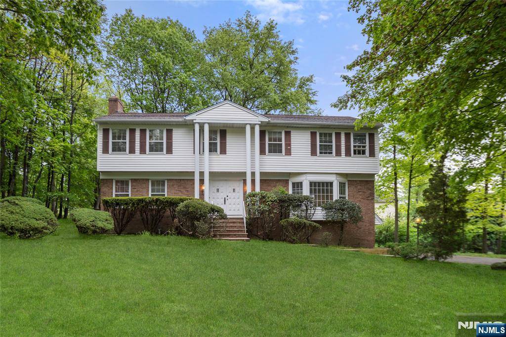 River Vale, NJ 07675,206 Goodell CT