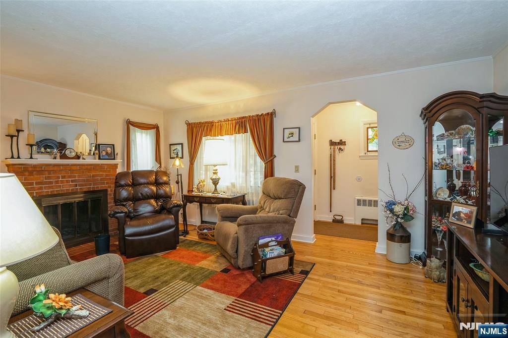 Englewood, NJ 07631,256 Cambridge AVE