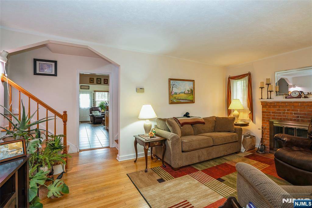Englewood, NJ 07631,256 Cambridge AVE