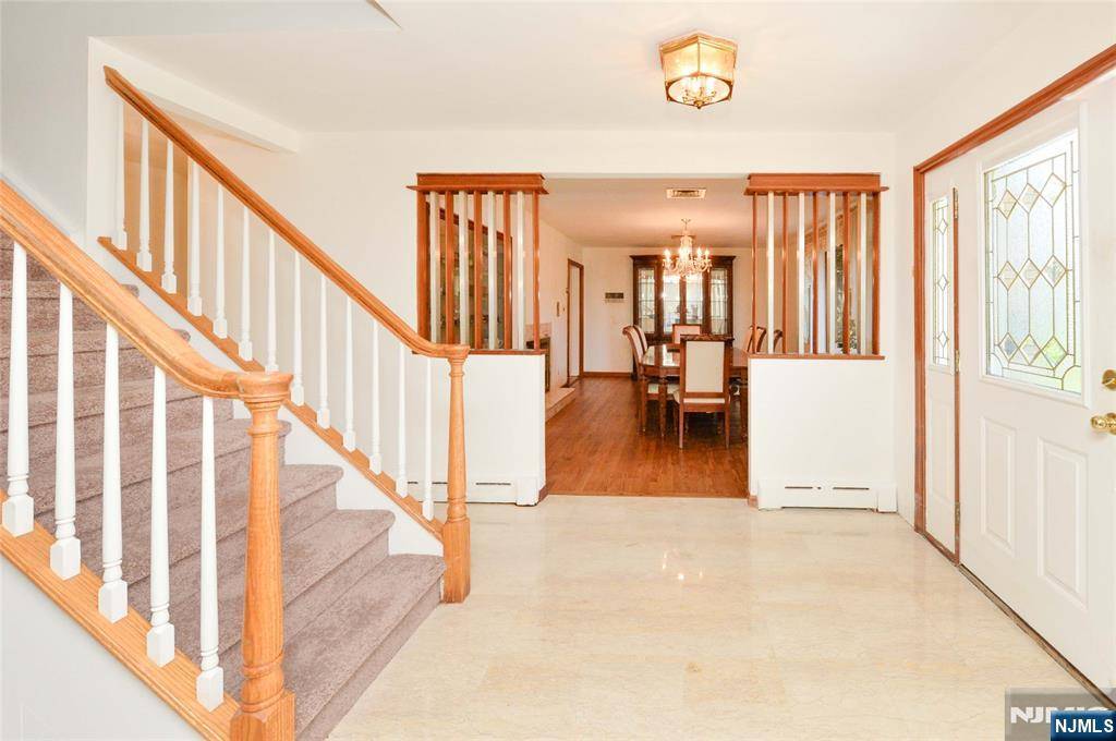 Fair Lawn, NJ 07410,2-25 Kenneth AVE