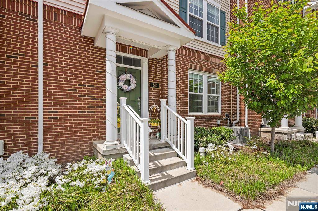 Fair Lawn, NJ 07410,82 Landmark LN #1113