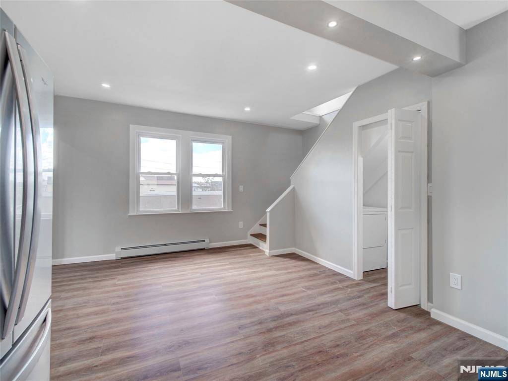 Ridgefield Park, NJ 07660,36 Paulison AVE