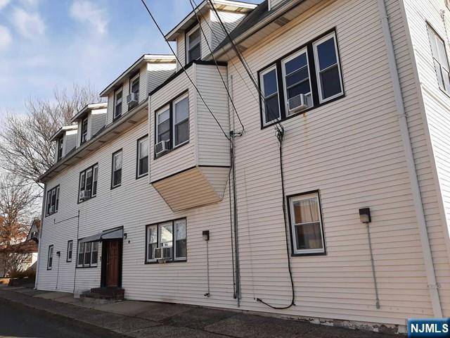 Ridgefield Park, NJ 07660,72 Hazelton ST