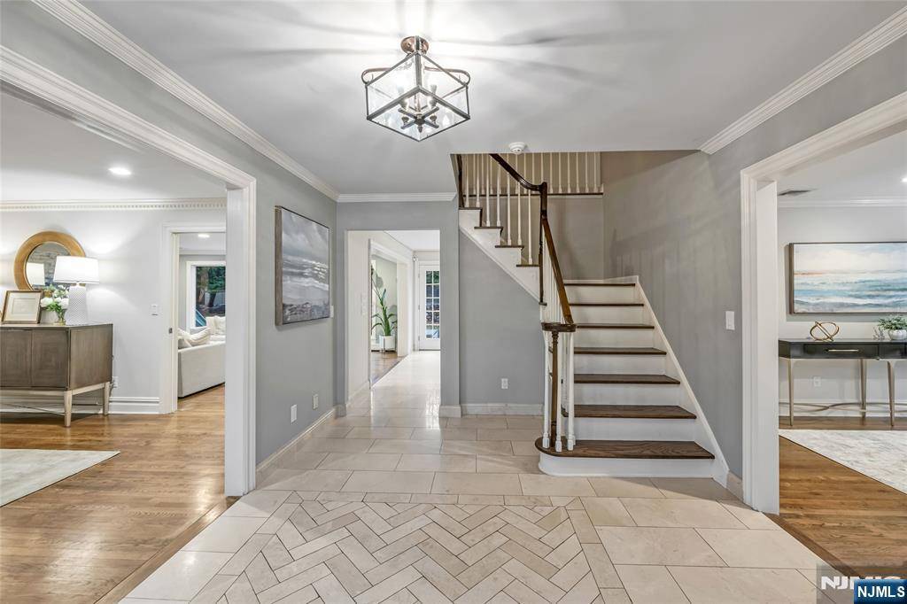 Saddle River, NJ 07458,63 W Wildwood RD