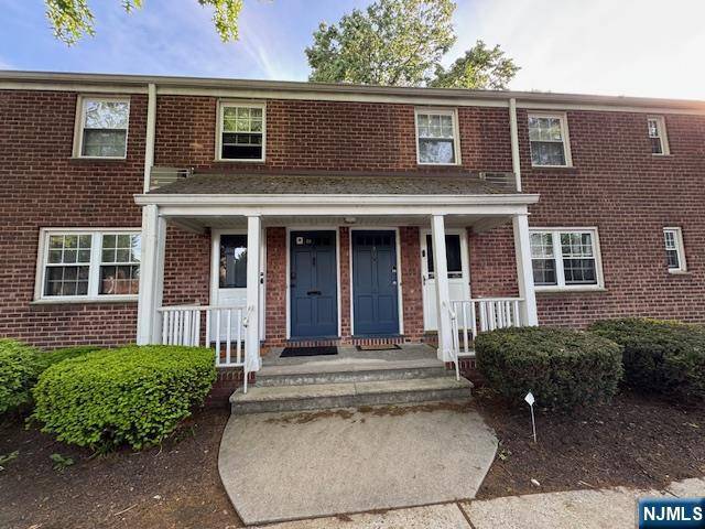 Rutherford, NJ 07070,3 Clark CT