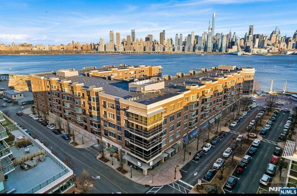 West New York, NJ 07093,20 Ave At Port Imperial #418