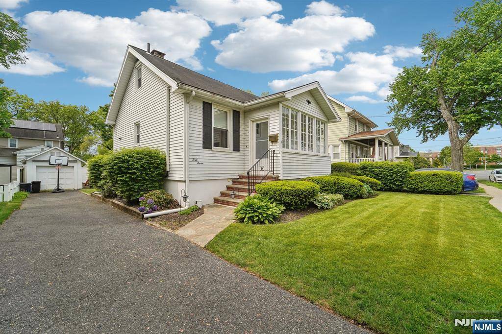 Dumont, NJ 07628,47 Virginia AVE