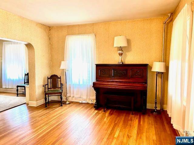 Lyndhurst, NJ 07071,247 Fern AVE