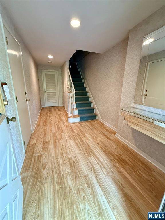 Wayne, NJ 07470,146 Garside AVE #5