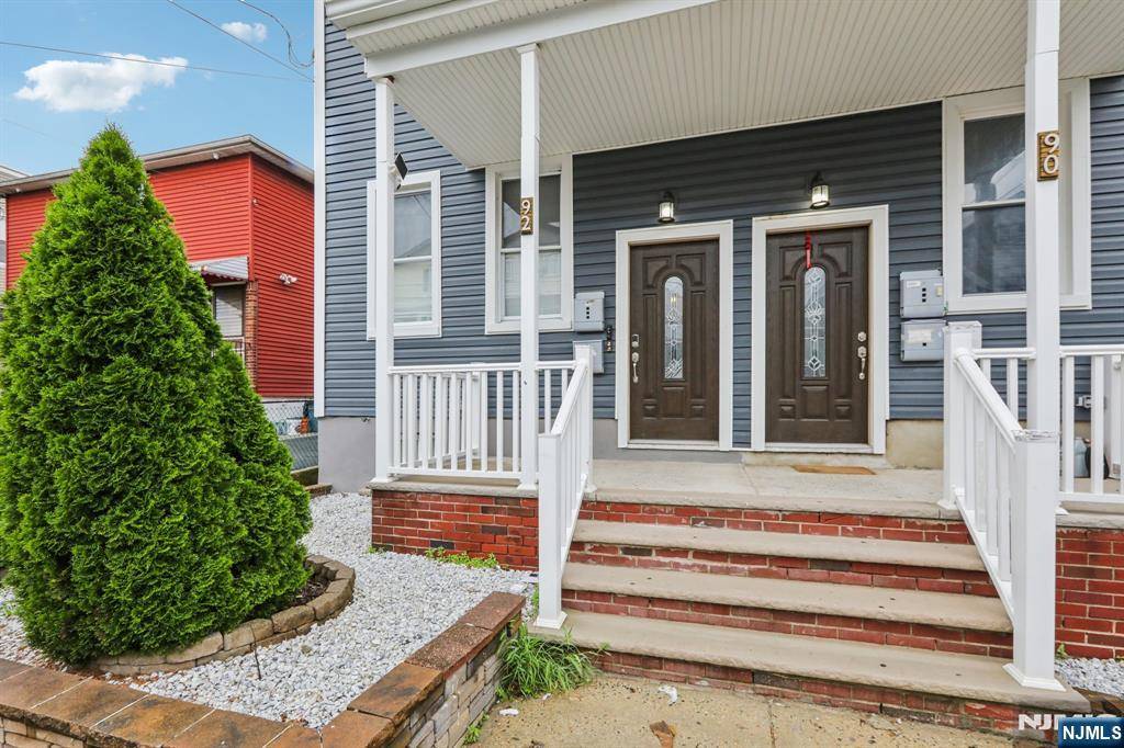 Kearny, NJ 07032,92 Windsor ST #1