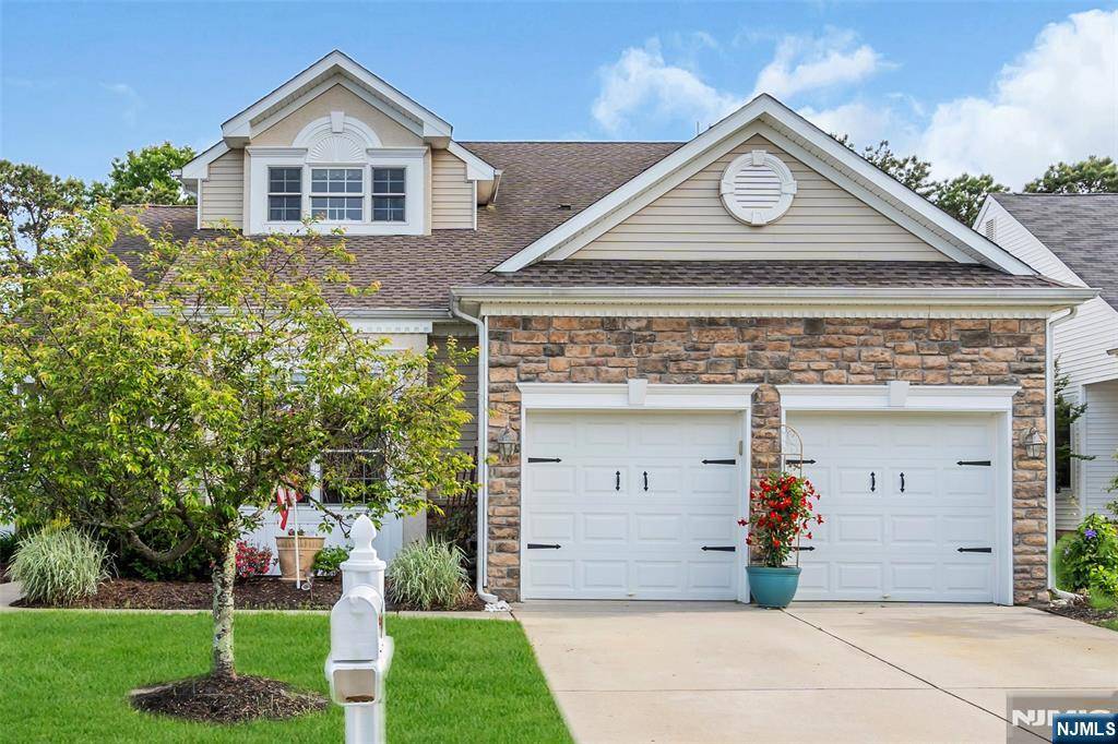 Ocean, NJ 08758,16 Millstone WAY