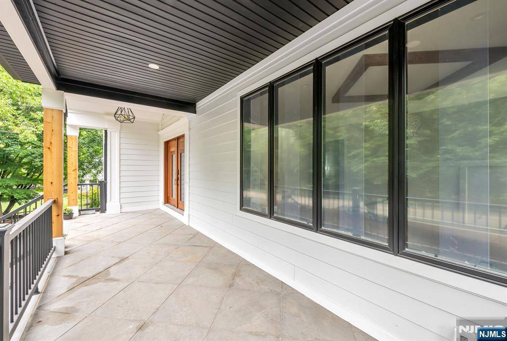 Haworth, NJ 07641,455 Sunset AVE