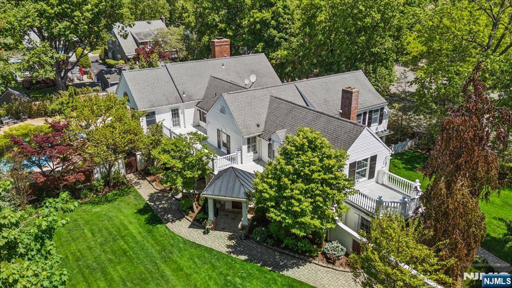 Morristown Town, NJ 07960,15 Hamilton RD