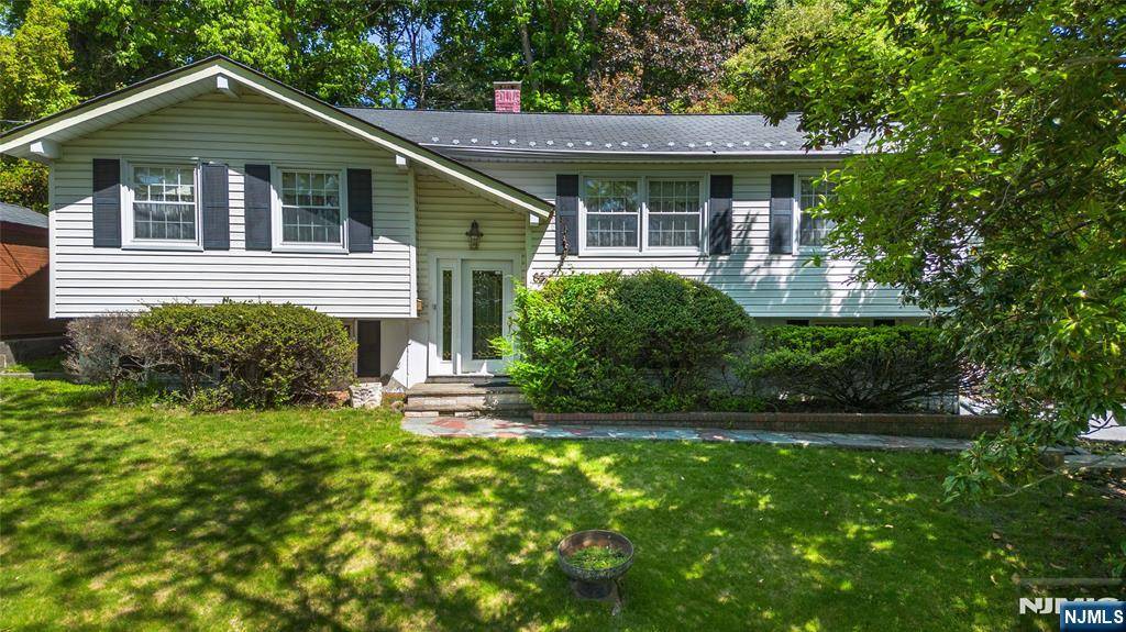 Wayne, NJ 07470,65 Brandon AVE