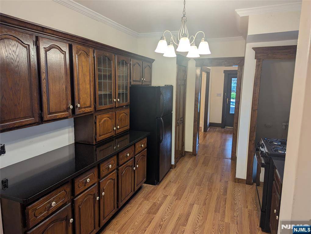 Ridgefield Park, NJ 07660,164 Euclid AVE