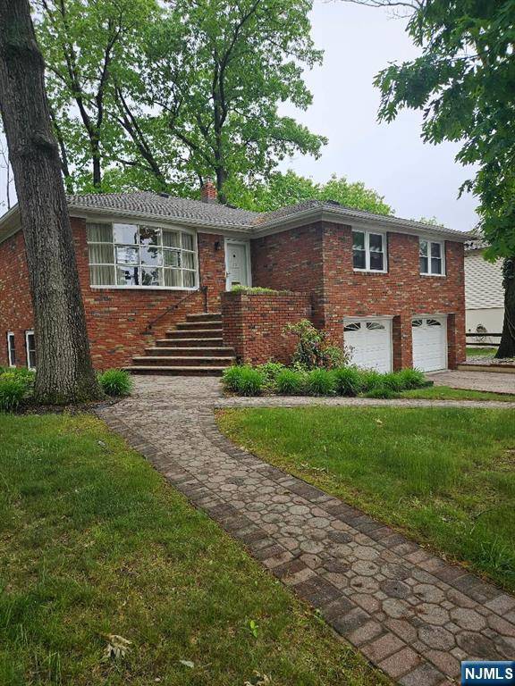 Englewood Cliffs, NJ 07632,53 Dillingham PL