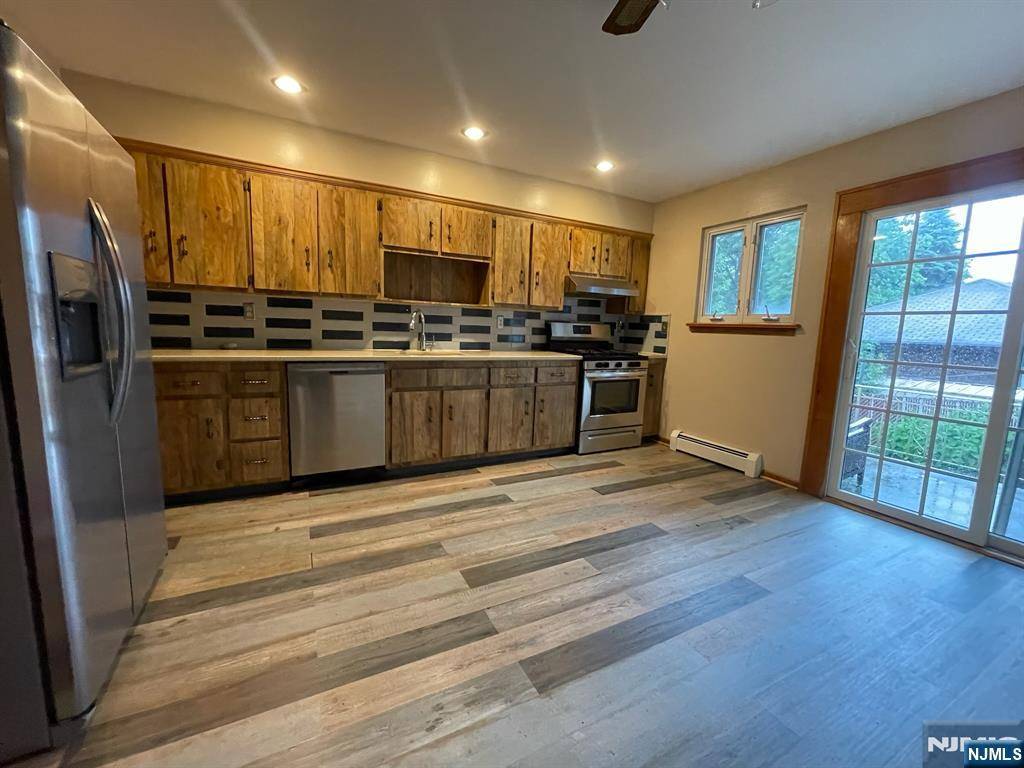 Wallington, NJ 07057,15 Wagner #B