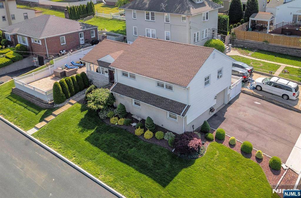 Wood Ridge, NJ 07075,136 12th ST