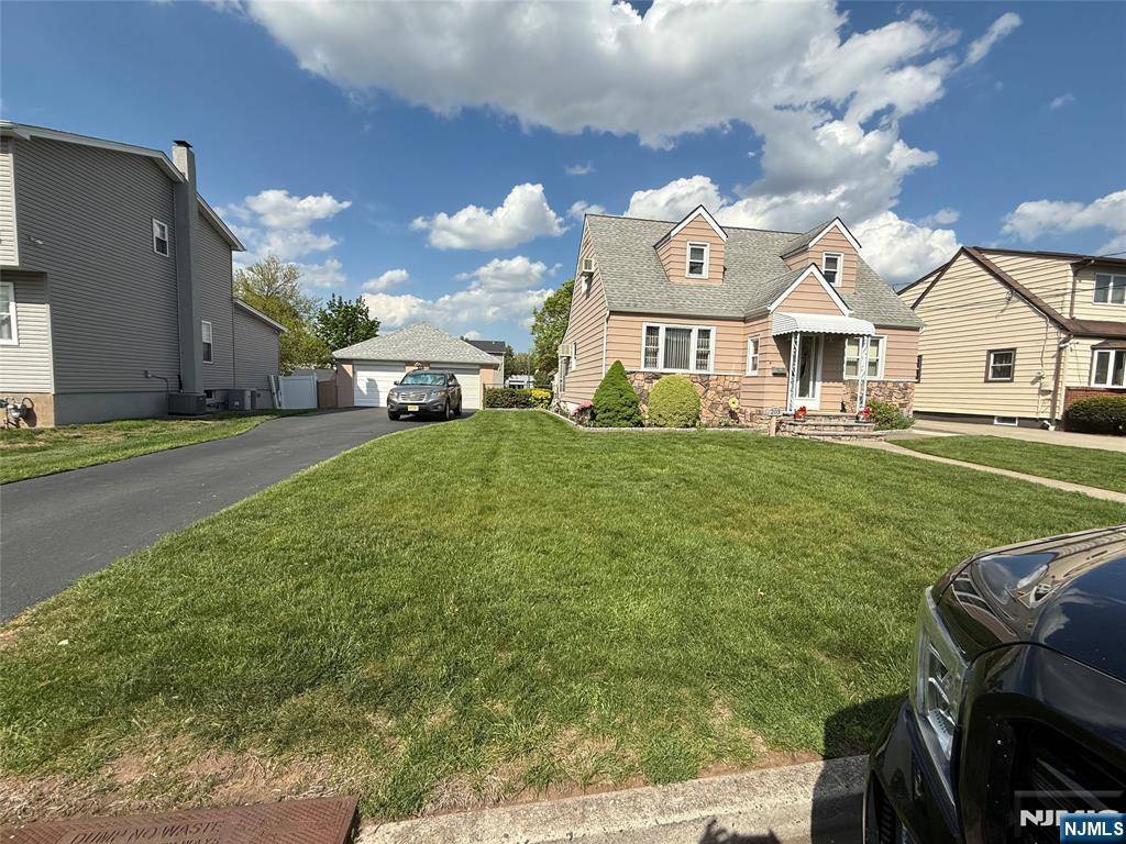 Lodi, NJ 07644,203 Charlton AVE