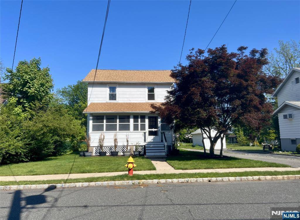 West Caldwell, NJ 07006,25 Dodd RD