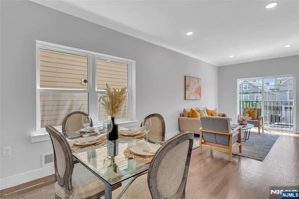 Elizabeth, NJ 07206,213 Pine ST