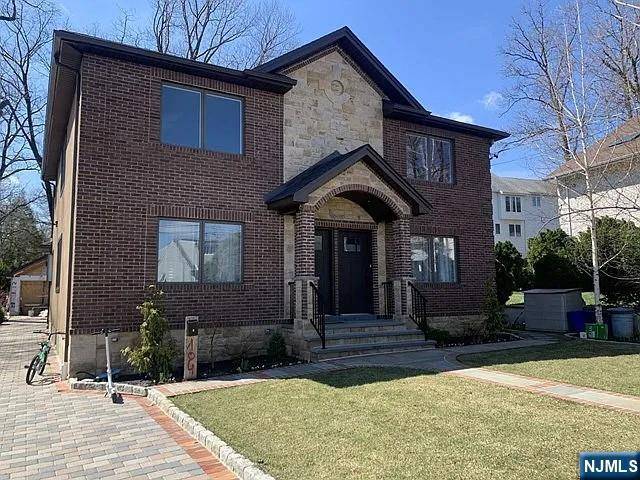 Wallington, NJ 07057,104 Miller ST