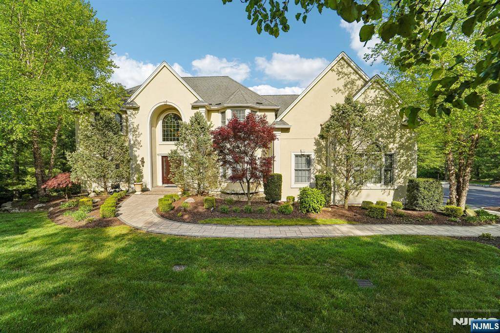 Kinnelon Borough, NJ 07405,53 Boonton AVE