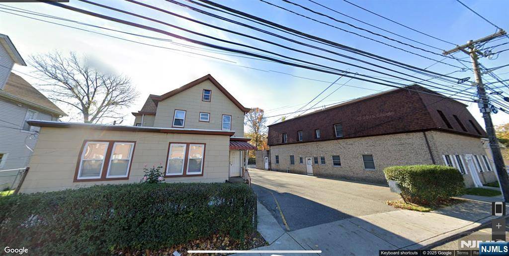 Little Ferry, NJ 07643,129 Washington AVE