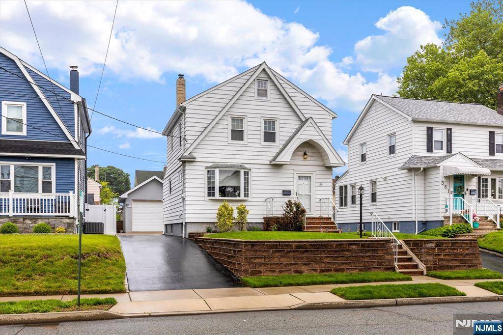 Wood Ridge, NJ 07075,359 Innes RD