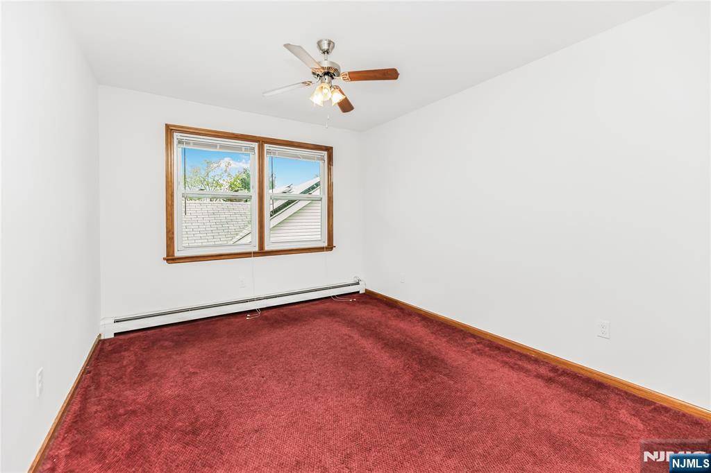 Fort Lee, NJ 07024,460 Myrtle #2