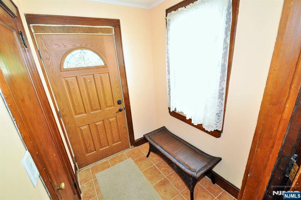Ridgefield Park, NJ 07660,79 Arthur ST