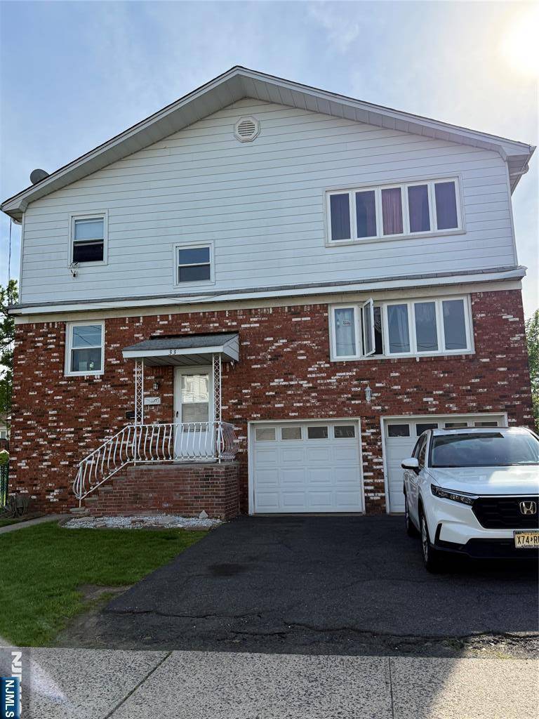Moonachie, NJ 07074,33 E Joseph ST