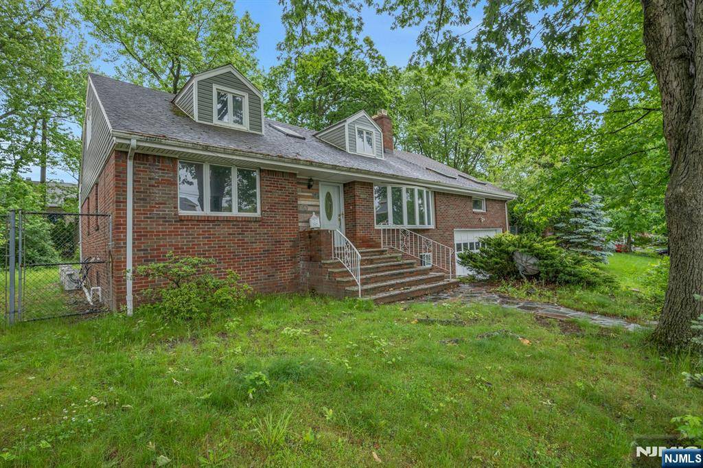 Fort Lee, NJ 07024,1082 Palisade AVE