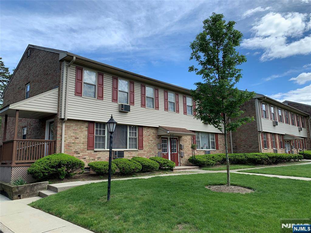 Park Ridge, NJ 07656,91C Hawthorne AVE #(C)