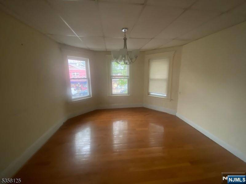 Newark, NJ 07104,695 Mount Prospect AVE