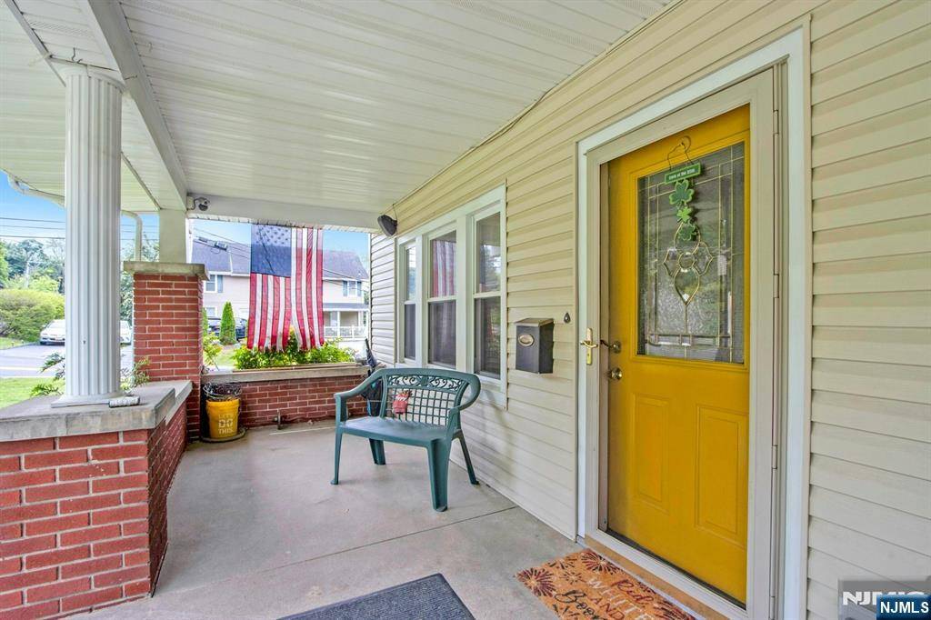 Mahwah, NJ 07430,324 Franklin TPKE