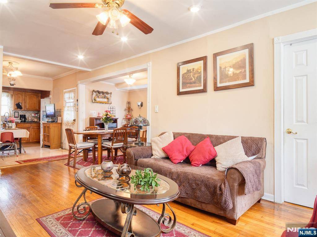 Wood Ridge, NJ 07075,148 Hackensack ST