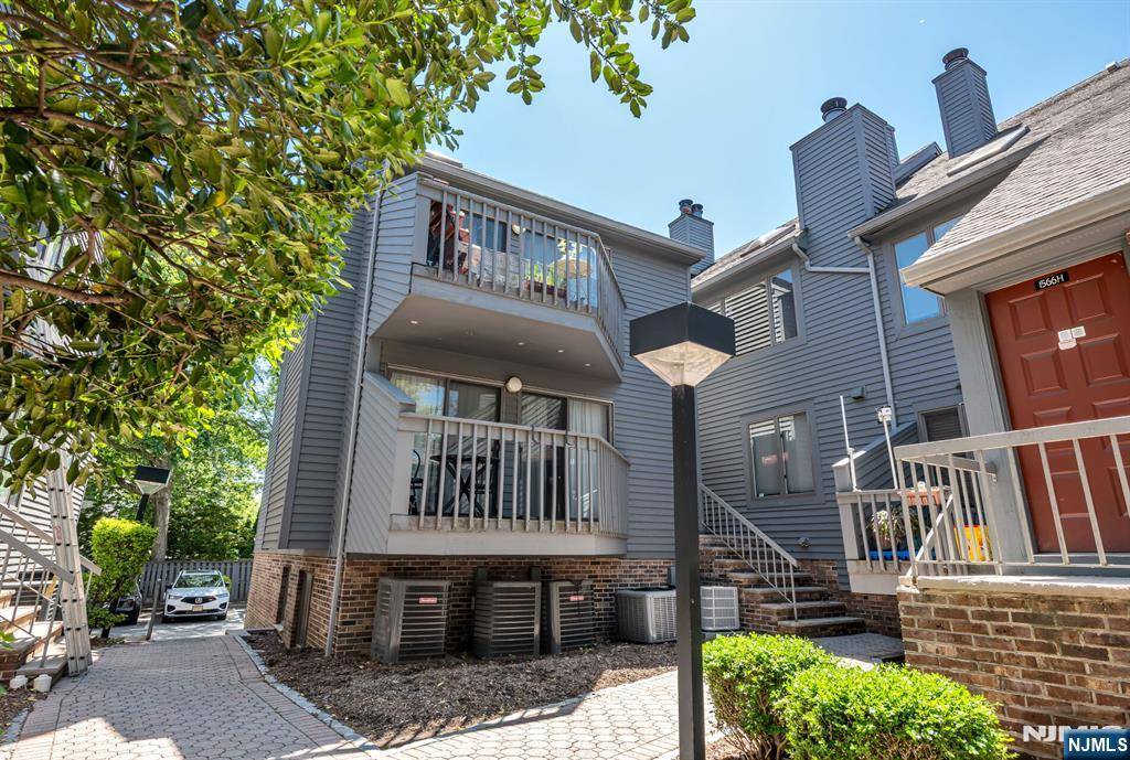 Fort Lee, NJ 07024,1566 Anderson AVE #66J