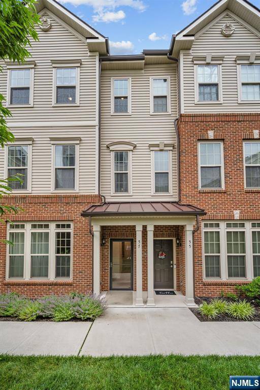 Wood Ridge, NJ 07075,57 Arnold DR