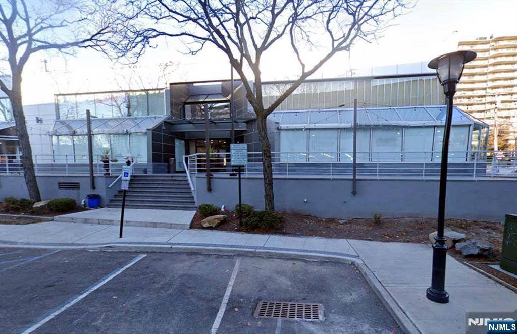 Fort Lee, NJ 07024,2024 Center AVE