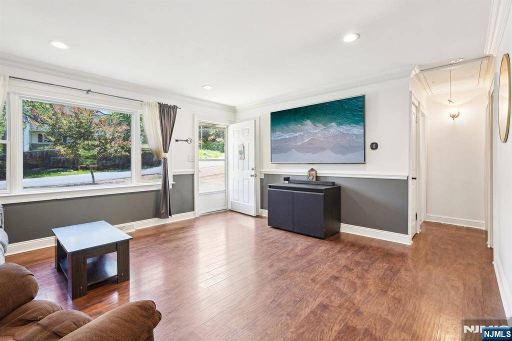 Hopatcong, NJ 07843,104 Leland TRL