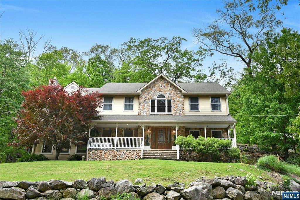 Mahwah, NJ 07430,130 Deerhaven RD