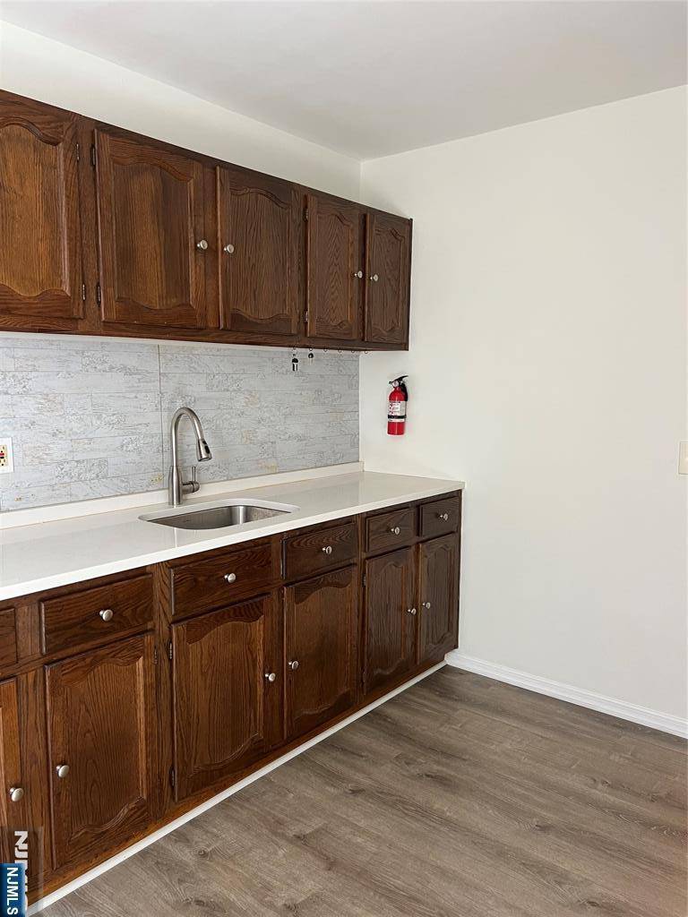 Ridgefield Park, NJ 07660,435 Teaneck RD #5