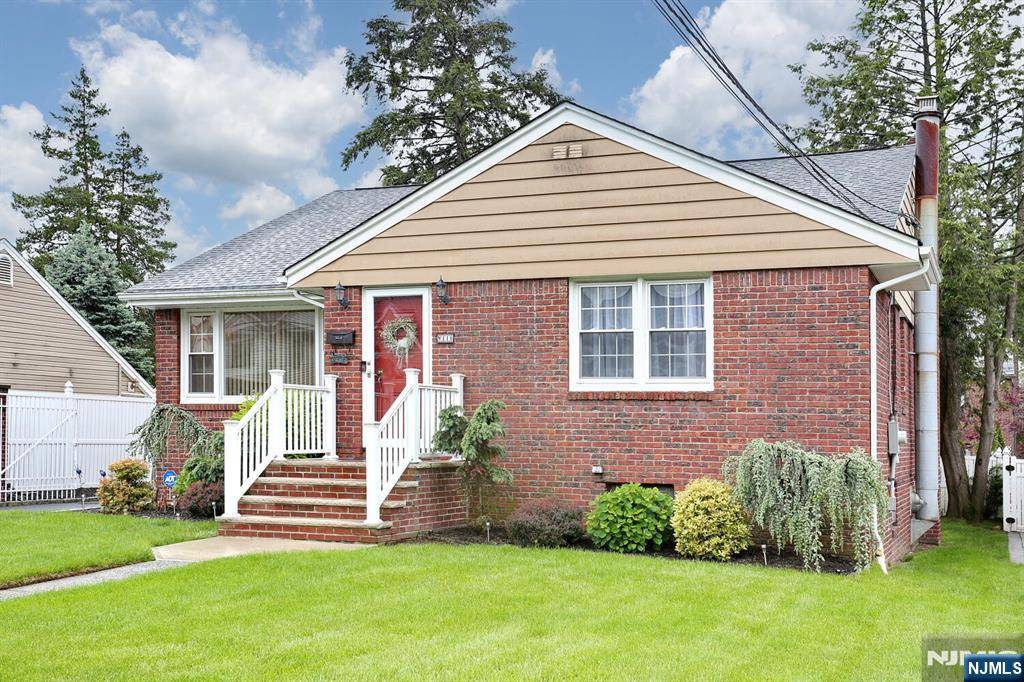 Hasbrouck Heights, NJ 07604,110 Harrison AVE