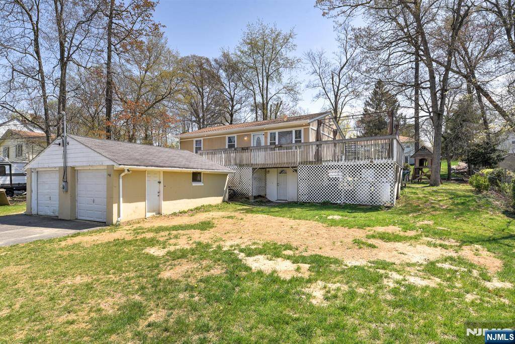 Vernon, NJ 07462,24 Birch DR